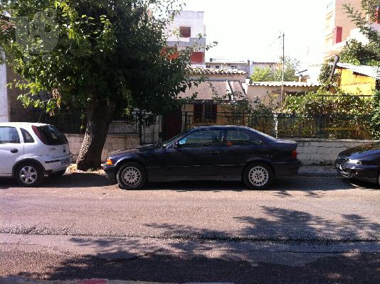 PoulaTo: Οικόπεδο με παλιά οικία 5' απο σταθμό Αμαρουσίου!!!
